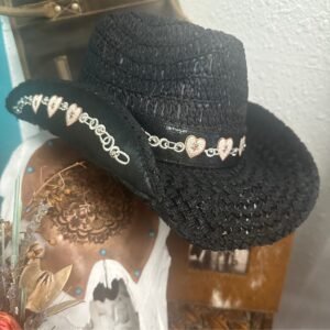 Tres Corazon Hat
